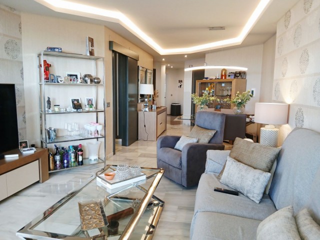 Apartment, Calahonda, R5231536