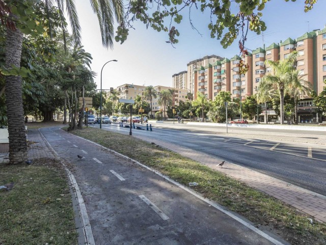 5 Bedrooms Apartment in Málaga