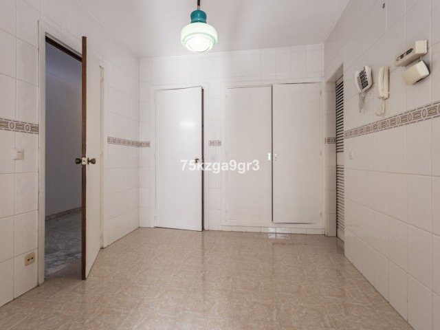 5 Bedrooms Apartment in Málaga