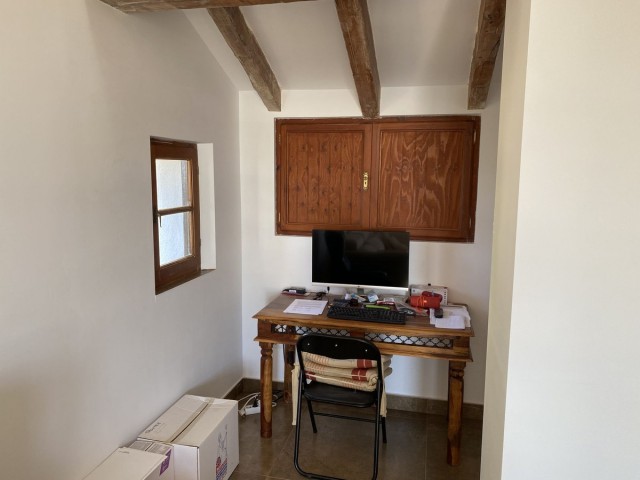 4 Bedrooms Villa in Mijas