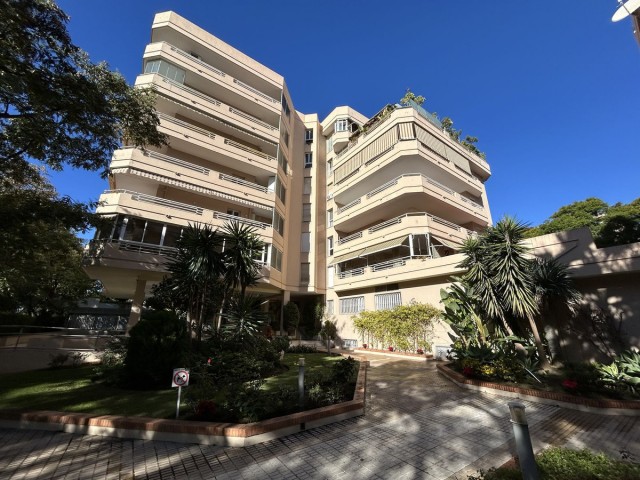 Appartement avec 3 Chambres  à Marbella