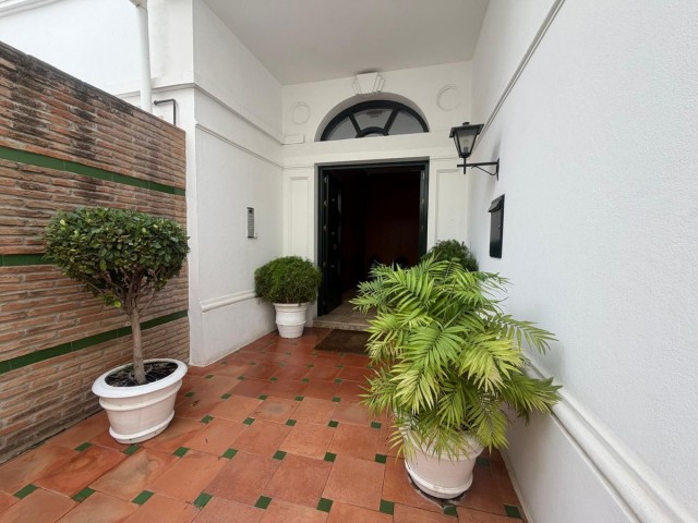 Appartement avec 3 Chambres  à Marbella