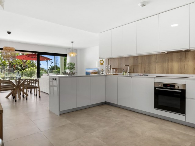 3 Bedrooms Apartment in Estepona