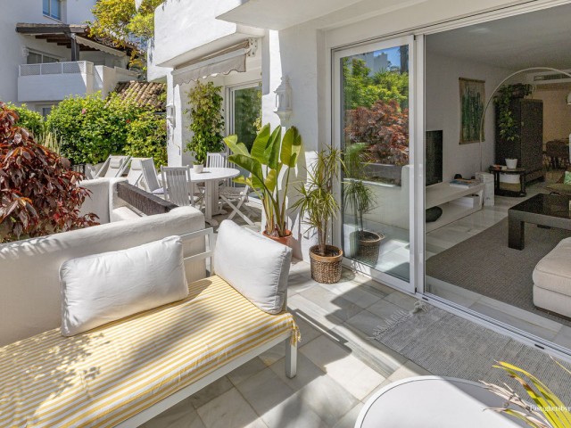 2 Bedrooms Apartment in Estepona