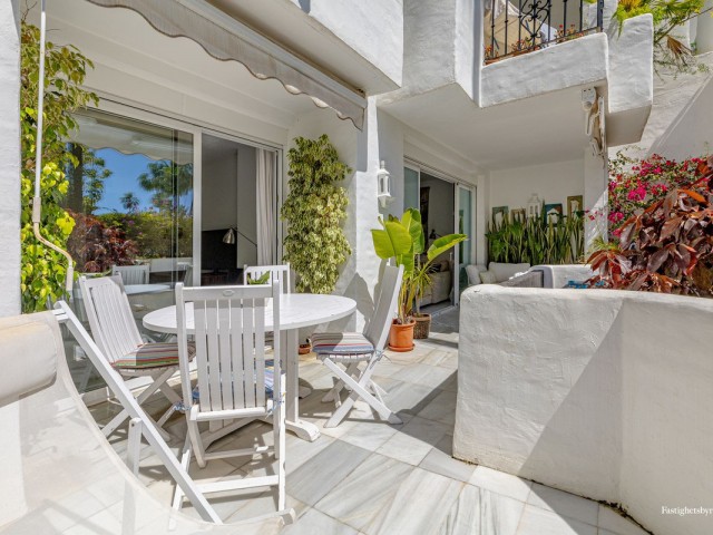 2 Bedrooms Apartment in Estepona