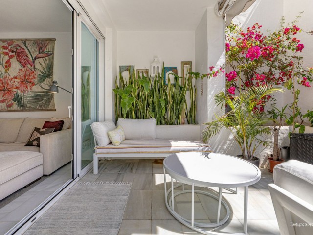 2 Bedrooms Apartment in Estepona