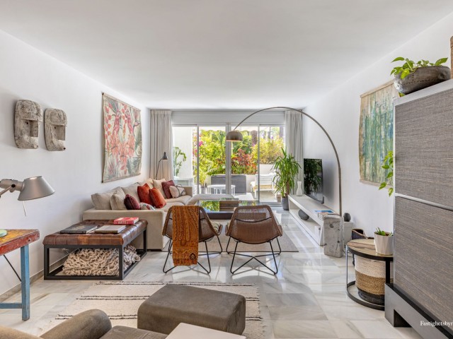 2 Bedrooms Apartment in Estepona