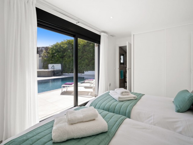 Villa avec 5 Chambres  à Torrenueva