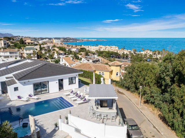 Villa avec 5 Chambres  à Torrenueva