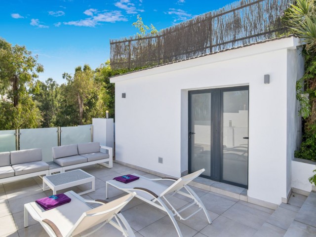 Huvila, Torrenueva, R4876423