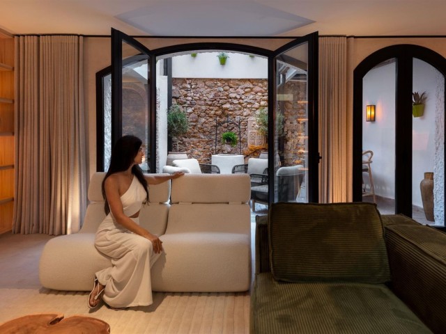 5 Bedrooms Townhouse in Marbella