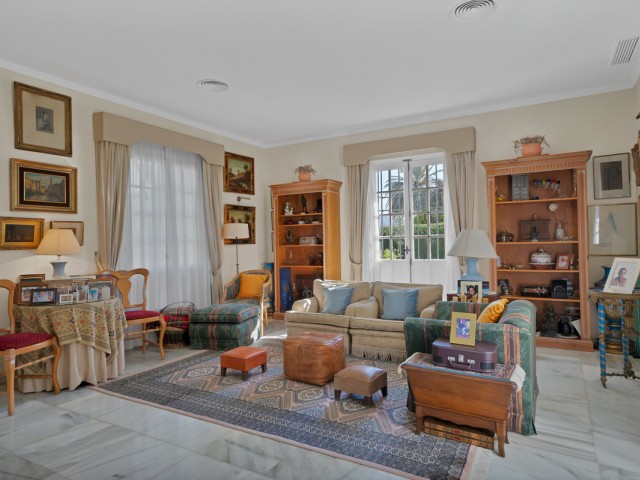 6 Slaapkamer Villa in Las Brisas