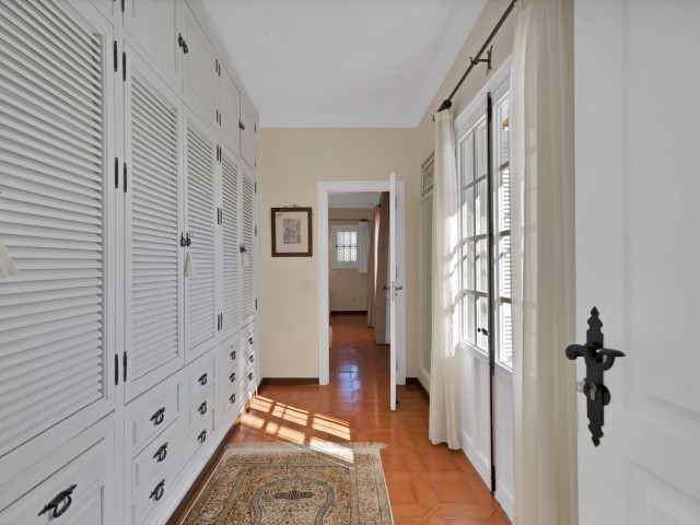 6 Slaapkamer Villa in Las Brisas