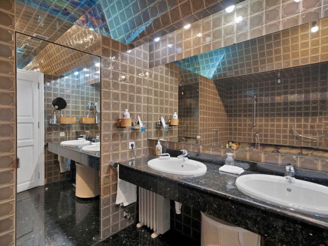 6 Slaapkamer Villa in Las Brisas