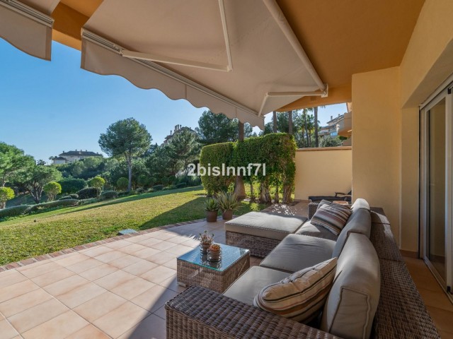 2 Bedrooms Apartment in Elviria