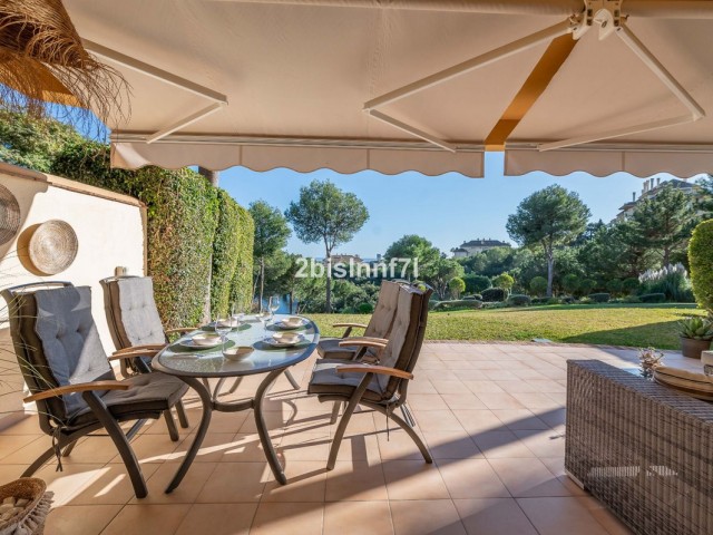 2 Bedrooms Apartment in Elviria