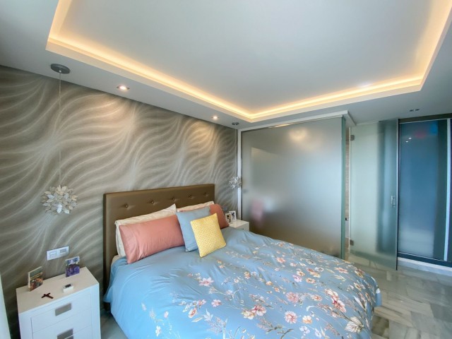 2 Bedrooms Apartment in Calahonda