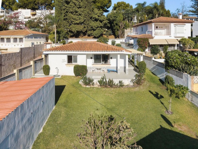 Villa, Nueva Andalucia