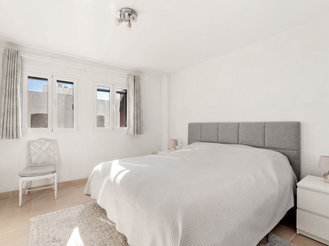 Maison mitoyenne avec 2 Chambres  à Estepona