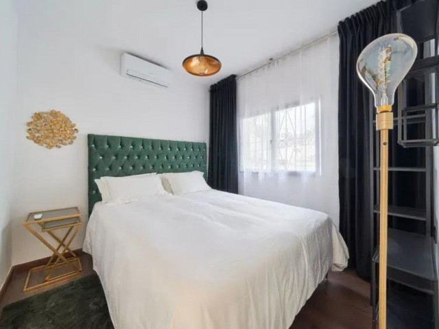 Maison mitoyenne avec 4 Chambres  à Marbella