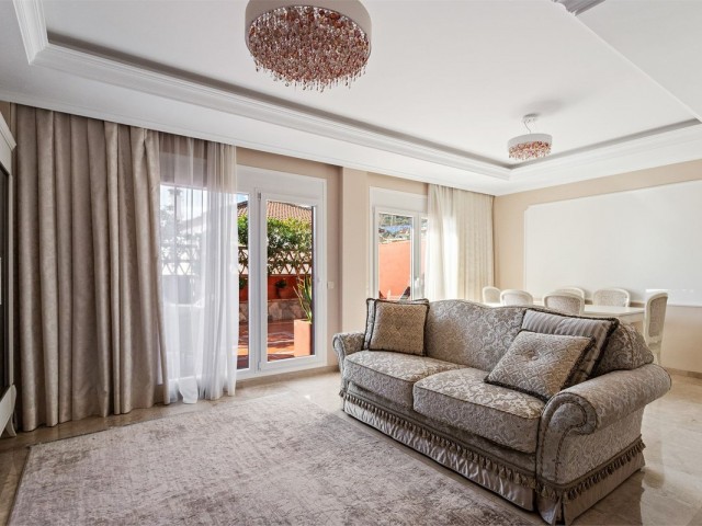 4 Bedrooms Townhouse in Benalmadena