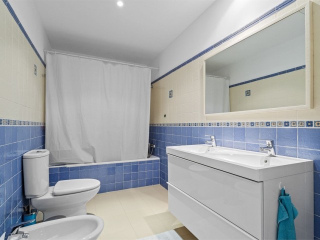 4 Makuuhuoneen Rivitalo Benalmadena