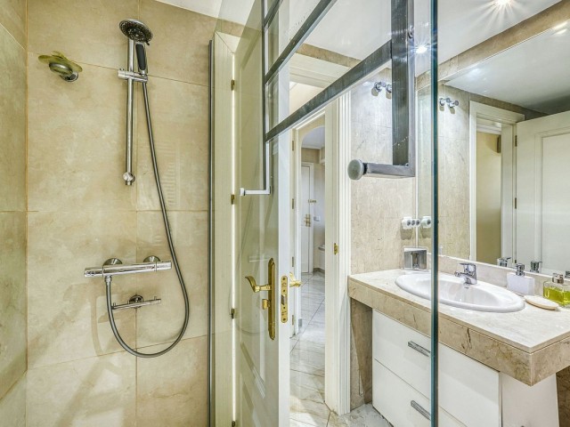 2 Bedrooms Apartment in Marbella