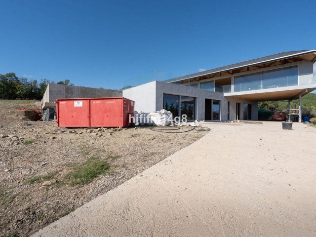 5 Bedrooms Villa in Sotogrande