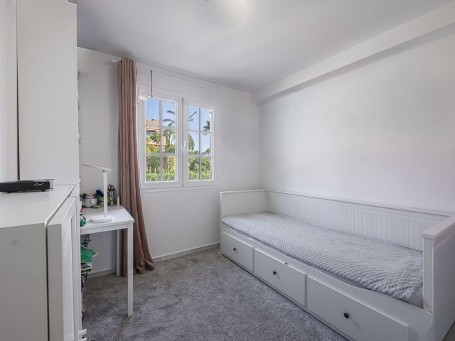 3 Bedrooms Townhouse in Estepona