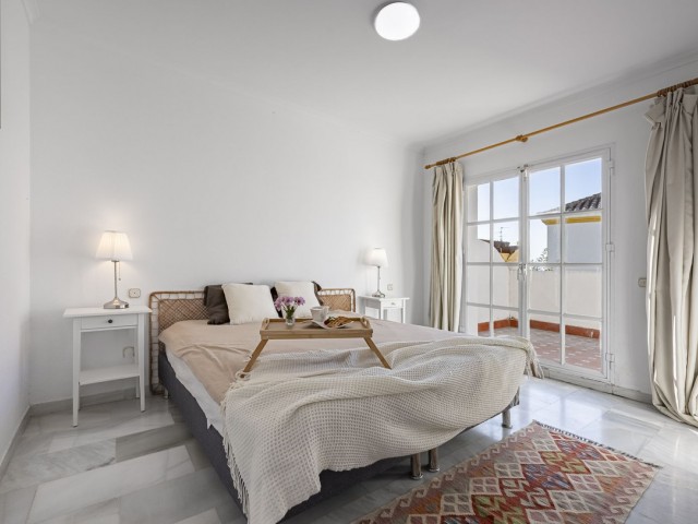 3 Bedrooms Townhouse in Estepona