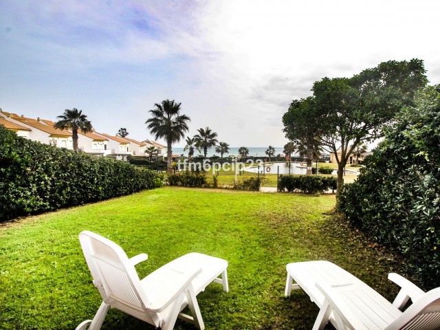 5 Bedrooms Townhouse in La Duquesa