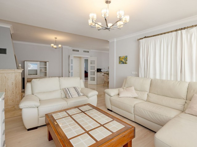 6 Bedrooms Villa in Torremolinos