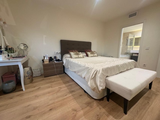 4 Bedrooms Apartment in Marbella