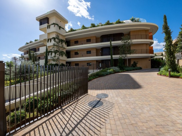 2 Bedrooms Apartment in Fuengirola