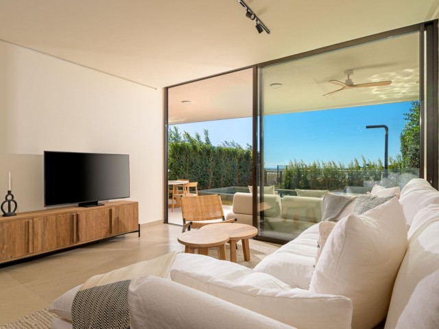 2 Bedrooms Apartment in Fuengirola