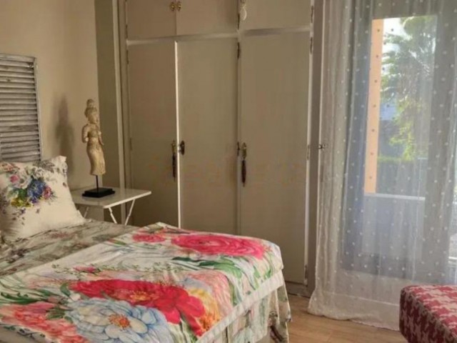 Appartement avec 3 Chambres  à Nueva Andalucía