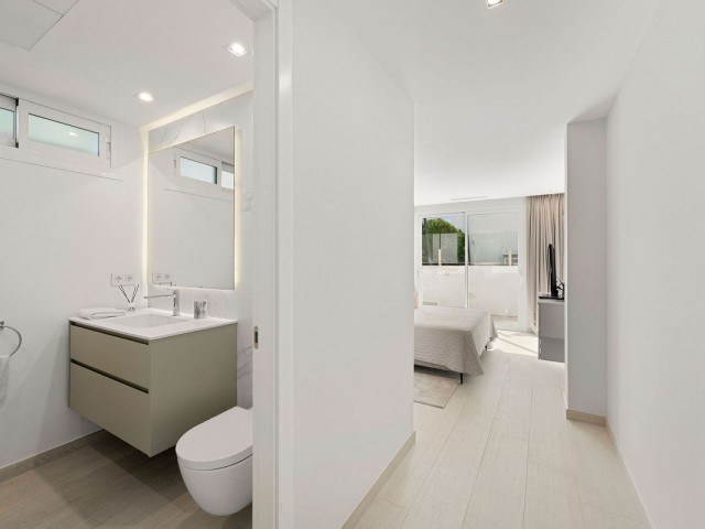 5 Schlafzimmer Villa in Nueva Andalucía