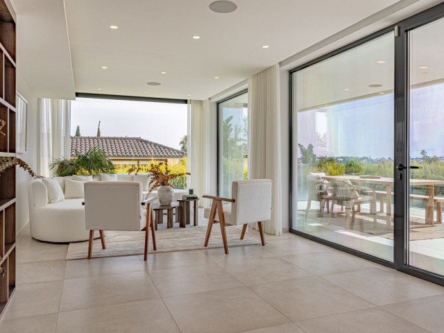 6 Bedrooms Villa in Nueva Andalucía