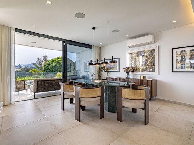 6 Bedrooms Villa in Nueva Andalucía