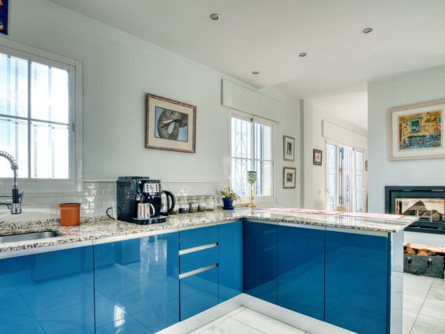 5 Bedrooms Villa in Sierrezuela