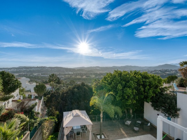 5 Bedrooms Villa in Sierrezuela