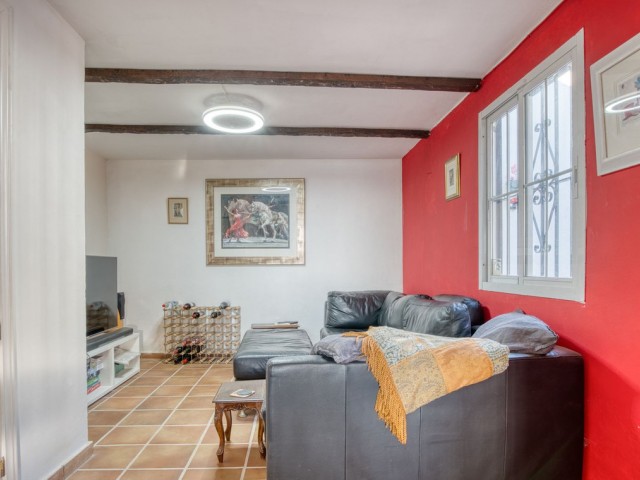 5 Bedrooms Villa in Sierrezuela