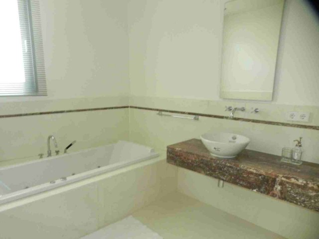 4 Bedrooms Villa in Sierra Blanca
