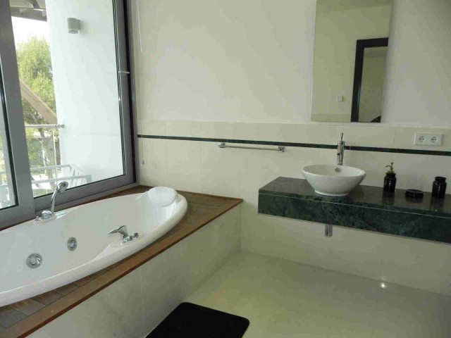 4 Bedrooms Villa in Sierra Blanca