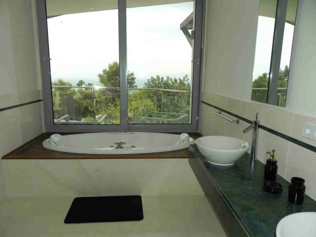 4 Bedrooms Villa in Sierra Blanca
