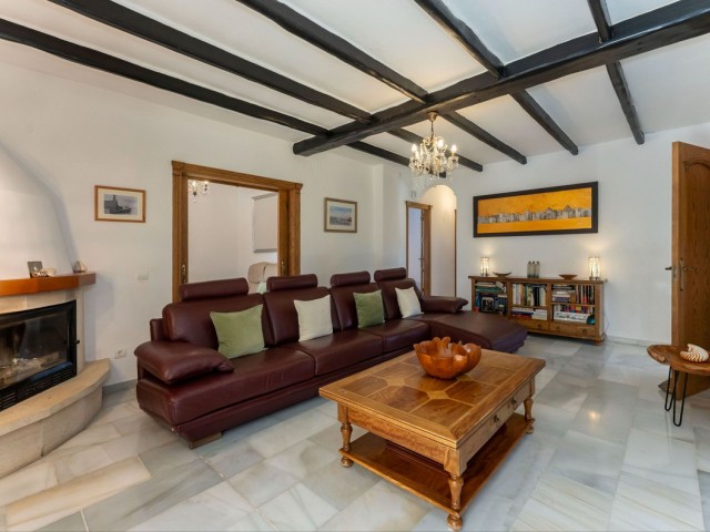 Villa avec 4 Chambres  à Alhaurín el Grande