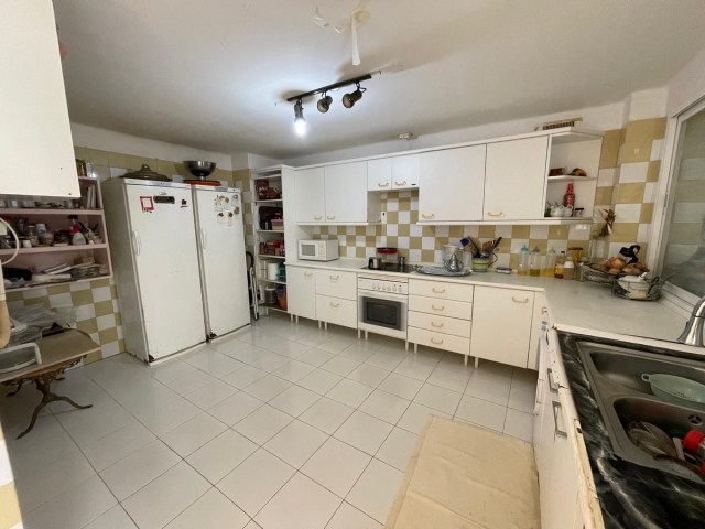 3 Bedrooms Apartment in Marbella