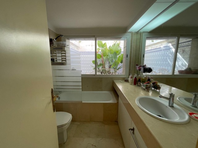 3 Bedrooms Apartment in Marbella