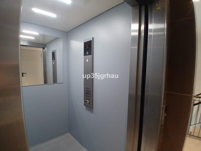 3 Bedrooms Apartment in Estepona