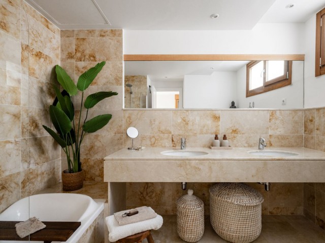 3 Makuuhuoneen Huoneisto Altos de los Monteros